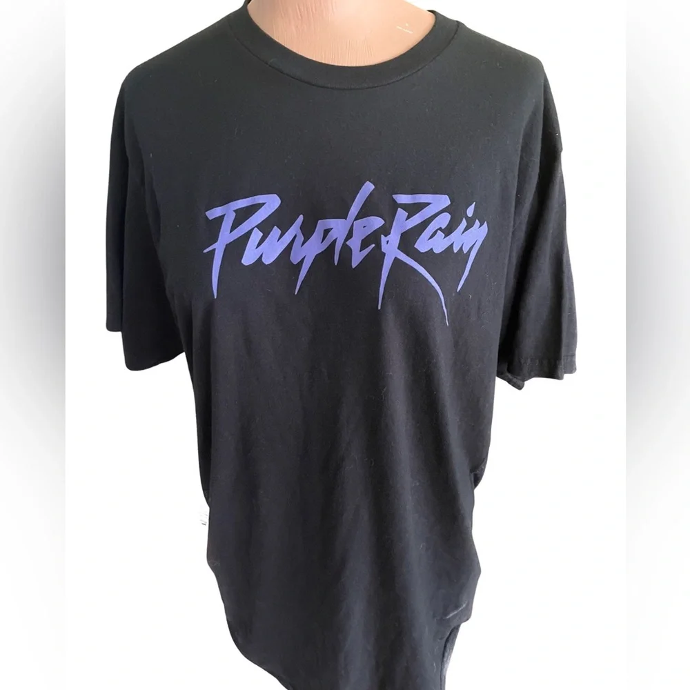 PRINCE PURPLE RAIN T-SHIRT NWOT LARGE - Picture 1 of 4
